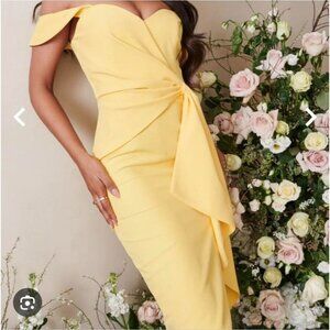 Selfridges Lavish Alice Elegant Yellow Off-Shoulder Dress - Size 4 NWT